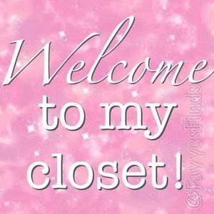 ✨ Welcome to my closet! @FayyesFinds ✨